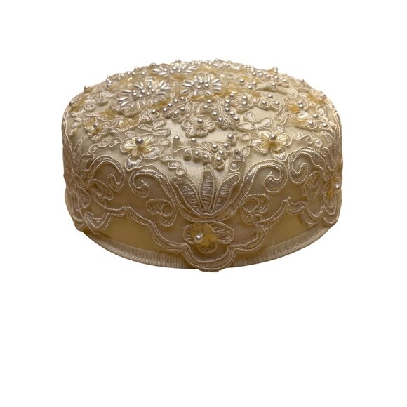 Vtg Womens Ivory Satin Kippah Handmade Floral Beading Lace Embellishments OS